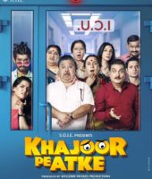 Khajoor Pe Atke (2018)